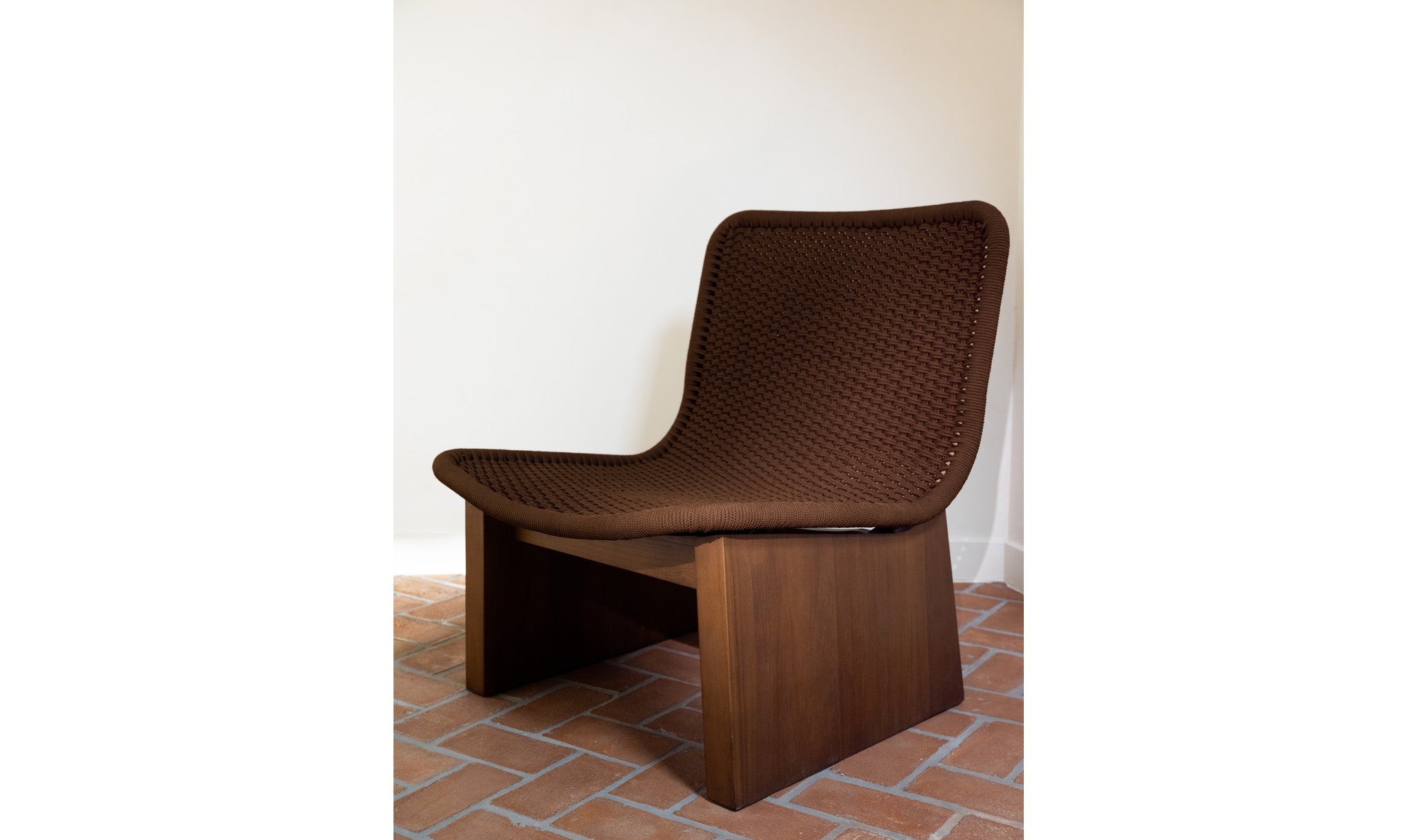 Bennett Outdoor Lounge Chair